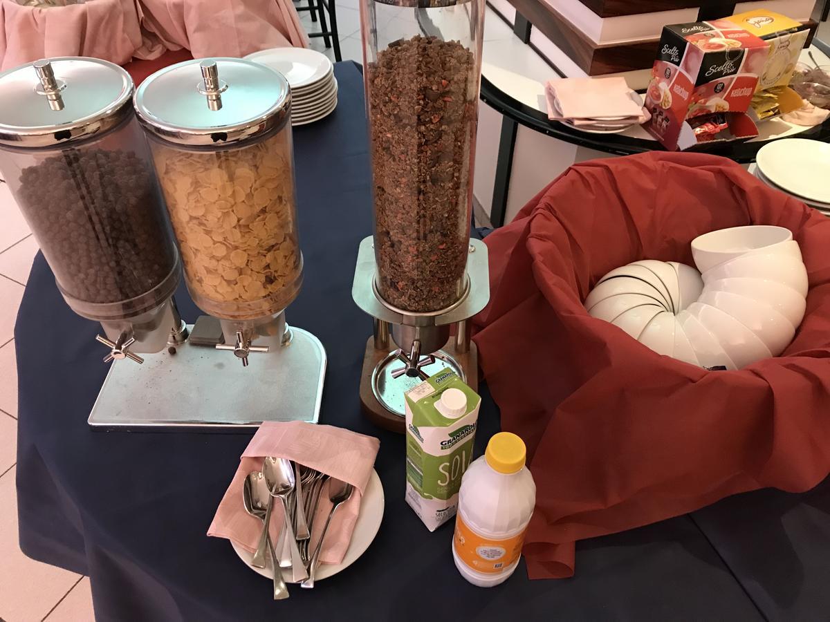Piediripa Hotel Grassetti מראה חיצוני תמונה