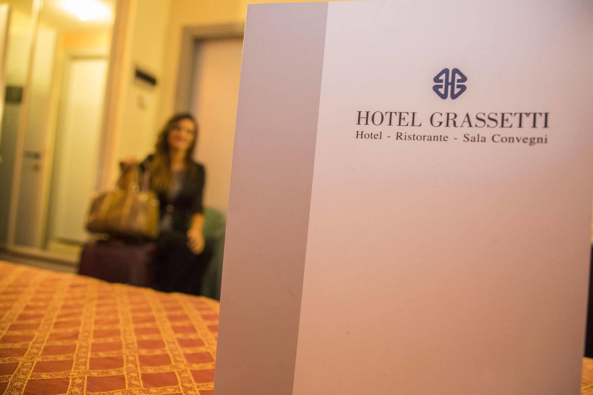 Piediripa Hotel Grassetti מראה חיצוני תמונה